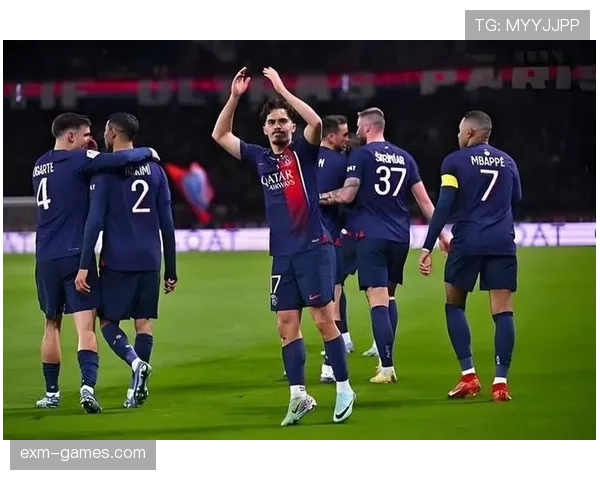 里昂新赛季豪阵出击，能否改写法甲历史引关注