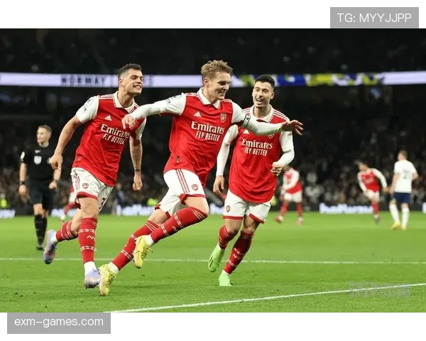 阿森纳痛失英超冠军后,战术体系与阵容依赖问题显现,崛起势头面临阶段性考验 阿森纳痛失英超冠军后,战术体系与阵容依赖问题显现,崛起势头面临阶段性考验